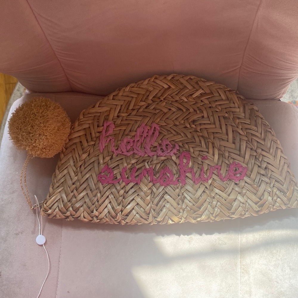 Raffia clutch